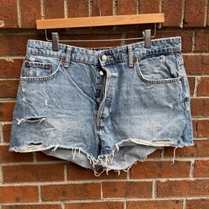 Zara Denim Jean Button Fly Ripped Shorts Size 12 Women’s